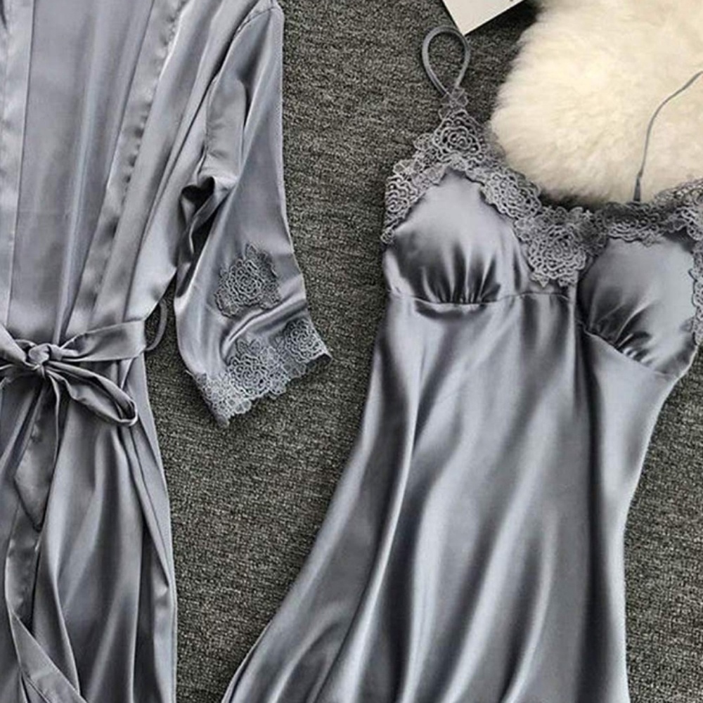 LAST ONE!!! Silky Robe and babydoll Night Set NWT - Picture 1 of 3